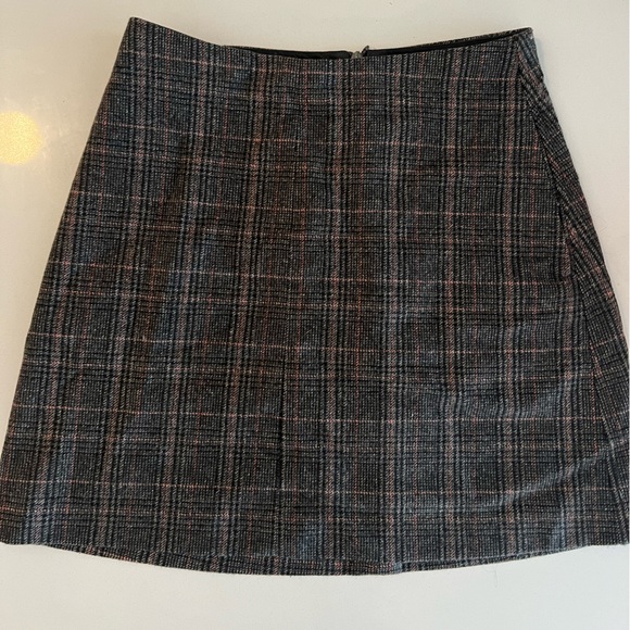 Aritzia Wilfred Plaid Skirt size 2 - Picture 1 of 1
